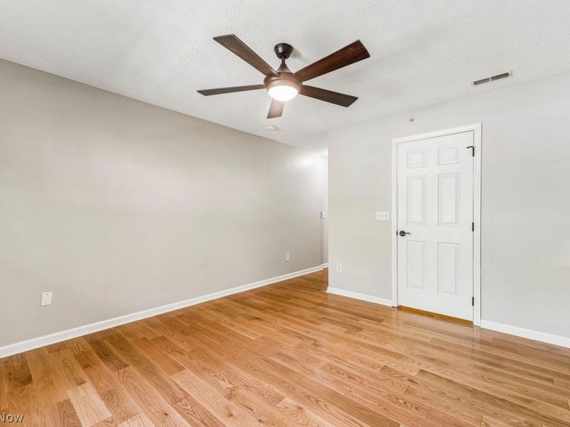 14904 Lenox Drive , Unit 504, Strongsville, OH 44136 Photo 20