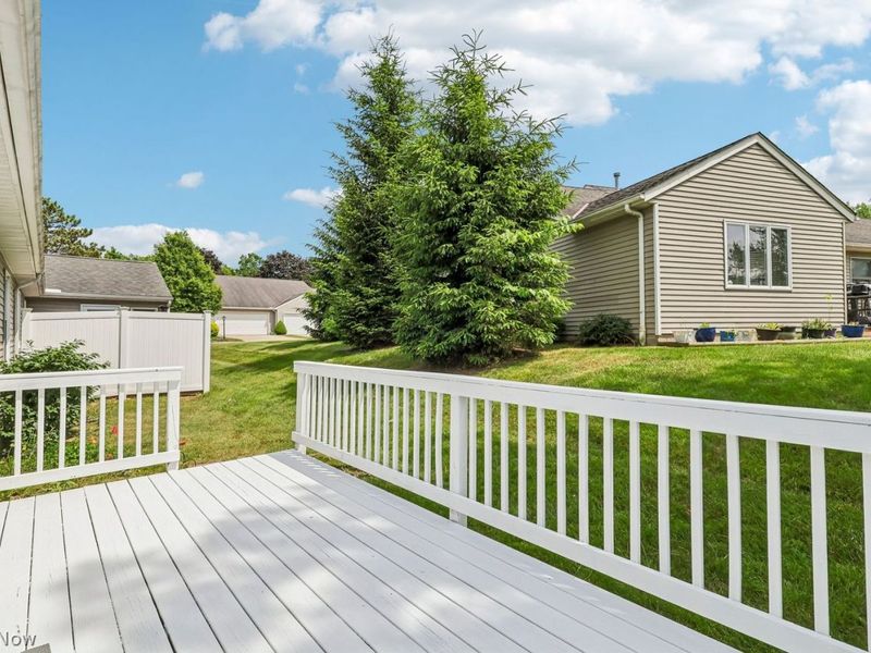 15779 Grosse Pointe Oval , Strongsville, OH 44136 Photo 27
