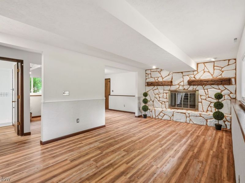 7606 Woodcrest Avenue NE, Canton, OH 44721 Photo 21