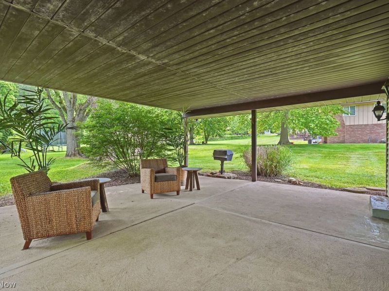 7606 Woodcrest Avenue NE, Canton, OH 44721 Photo 29