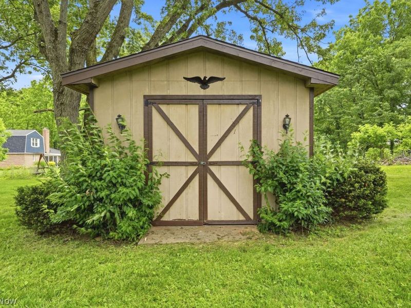 7606 Woodcrest Avenue NE, Canton, OH 44721 Photo 31
