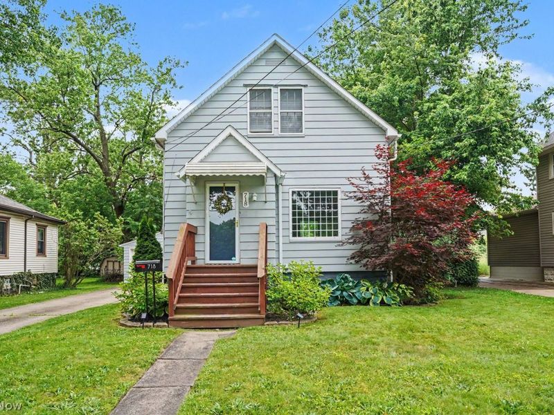 718 School Avenue , Cuyahoga Falls, OH 44221 Photo 1
