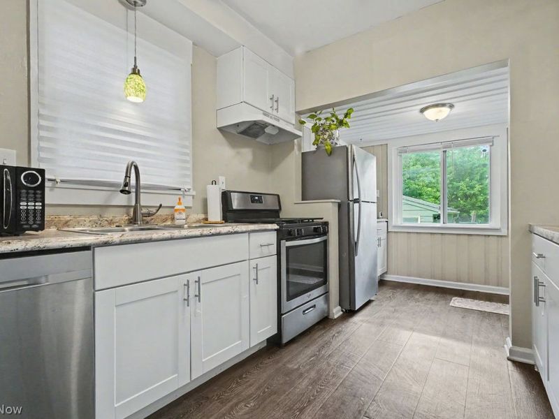 718 School Avenue , Cuyahoga Falls, OH 44221 Photo 13