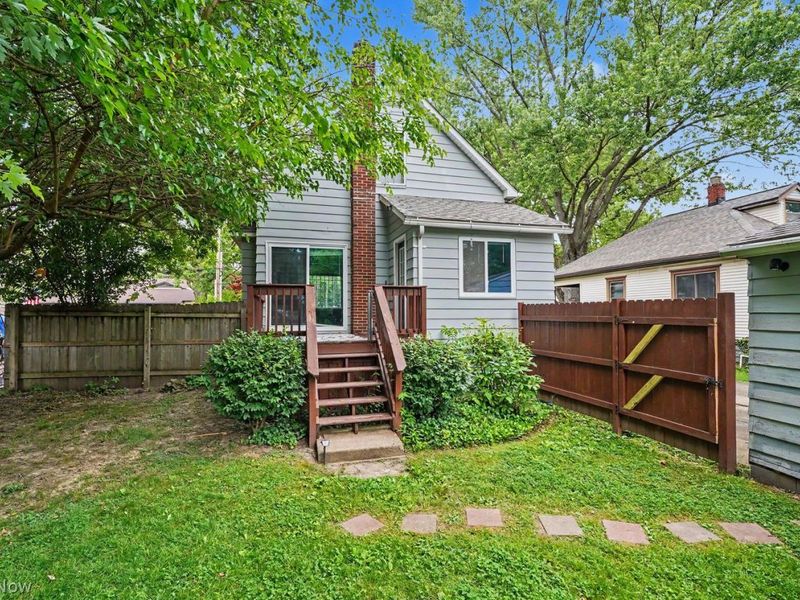 718 School Avenue , Cuyahoga Falls, OH 44221 Photo 23