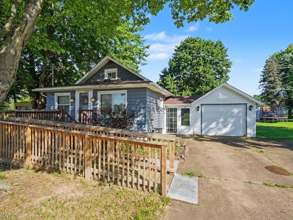 616 E 1st Street , Minerva, OH 44657