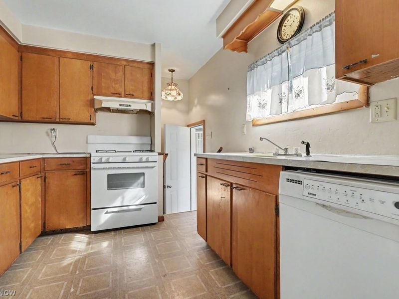 616 E 1st Street , Minerva, OH 44657 Photo 12
