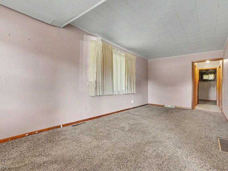 616 E 1st Street , Minerva, OH 44657 Photo 8