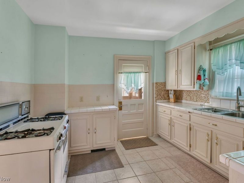 145 Millet Avenue, Youngstown, OH 44509 Photo 19