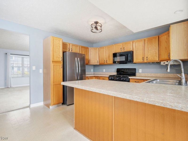70 High Point Drive , Unit 76, Medina, OH 44256 Photo 6