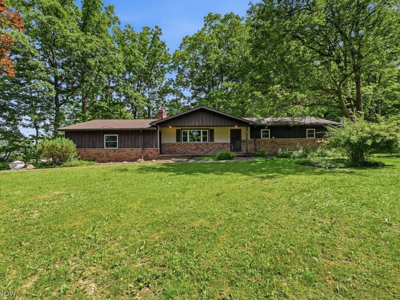1583 S Carpenter Road , Brunswick, OH 44212 Photo 2