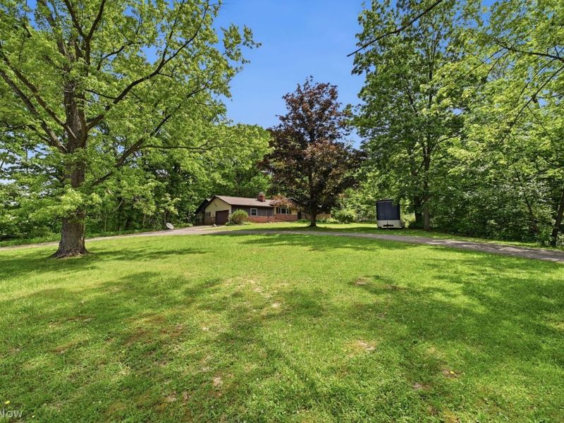 1583 S Carpenter Road , Brunswick, OH 44212 Photo 3