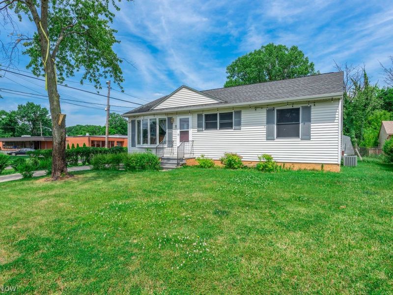 6127 W 130th Street , Parma, OH 44130 Photo 3
