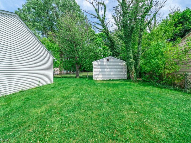 6127 W 130th Street , Parma, OH 44130 Photo 46