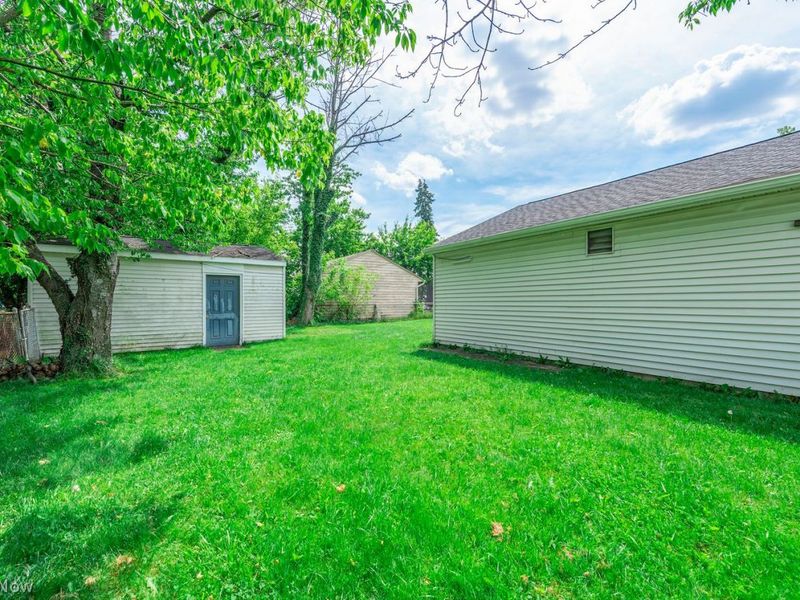 6127 W 130th Street , Parma, OH 44130 Photo 49