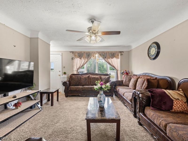 6127 W 130th Street , Parma, OH 44130 Photo 7