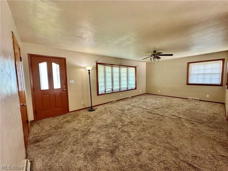 16549 Saint Clair Avenue , Calcutta, OH 43920 Photo 12