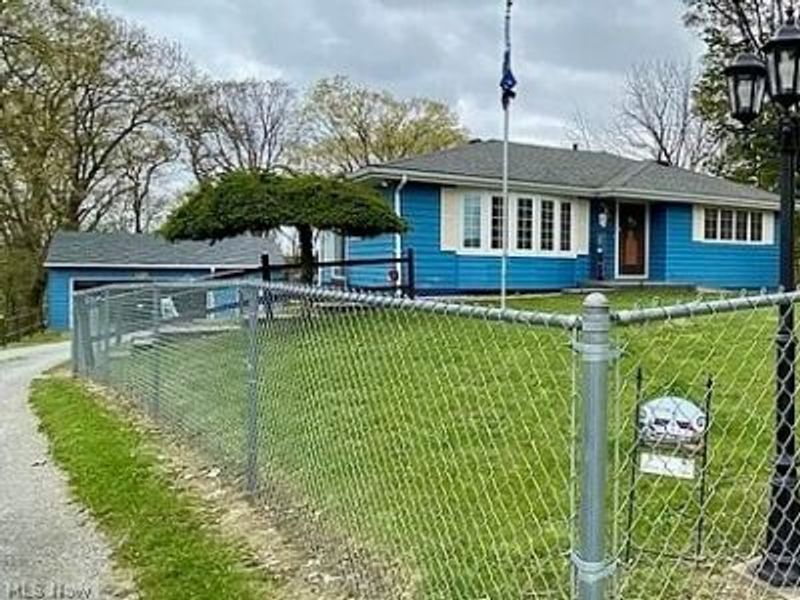 16549 Saint Clair Avenue , Calcutta, OH 43920 Photo 8