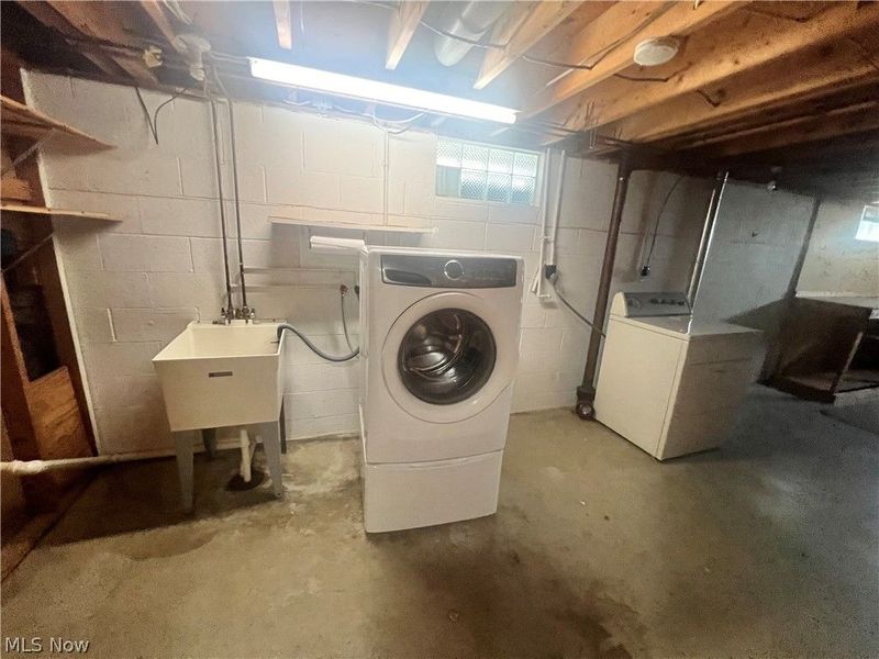 1600 Oak Street, Girard, OH 44420 Photo 16