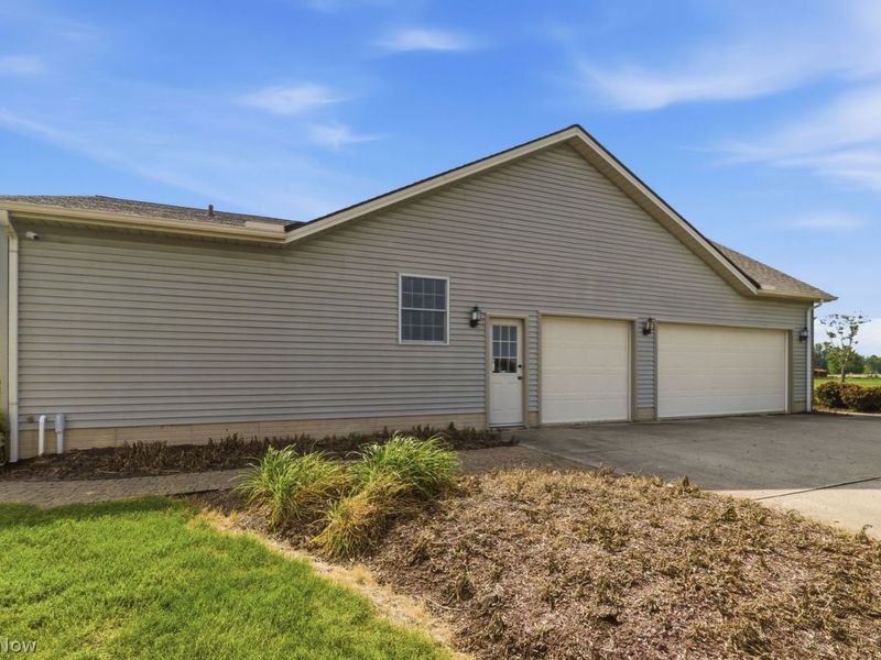 41687 Rachael Drive , Lagrange, OH 44050 Photo 38