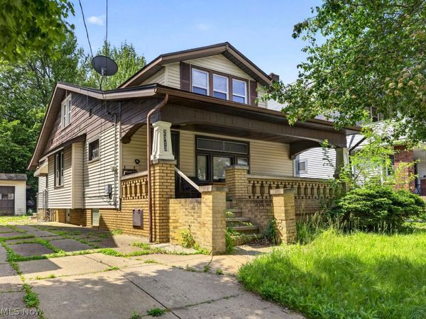 2313 Natchez Avenue, Cleveland, OH 44109