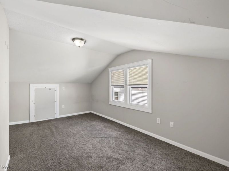 2313 Natchez Avenue, Cleveland, OH 44109 Photo 20