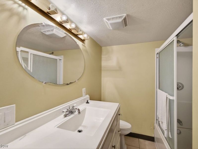 2313 Natchez Avenue, Cleveland, OH 44109 Photo 38