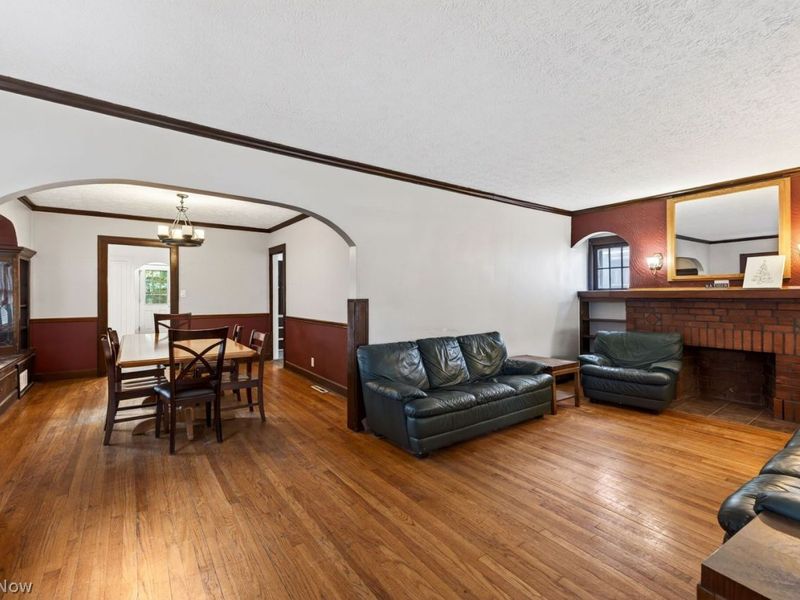 2313 Natchez Avenue, Cleveland, OH 44109 Photo 7