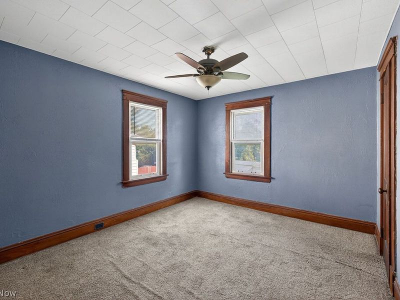 11312 Fortune Avenue, Cleveland, OH 44111 Photo 29