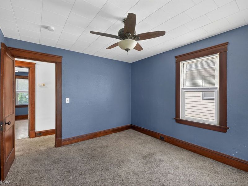 11312 Fortune Avenue, Cleveland, OH 44111 Photo 32