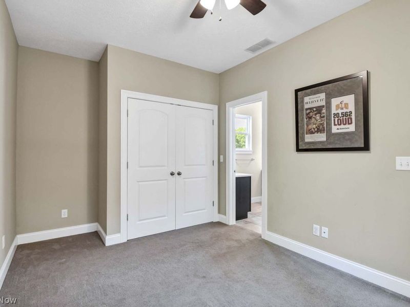 25815 Eaton Way , Bay Village, OH 44140 Photo 24