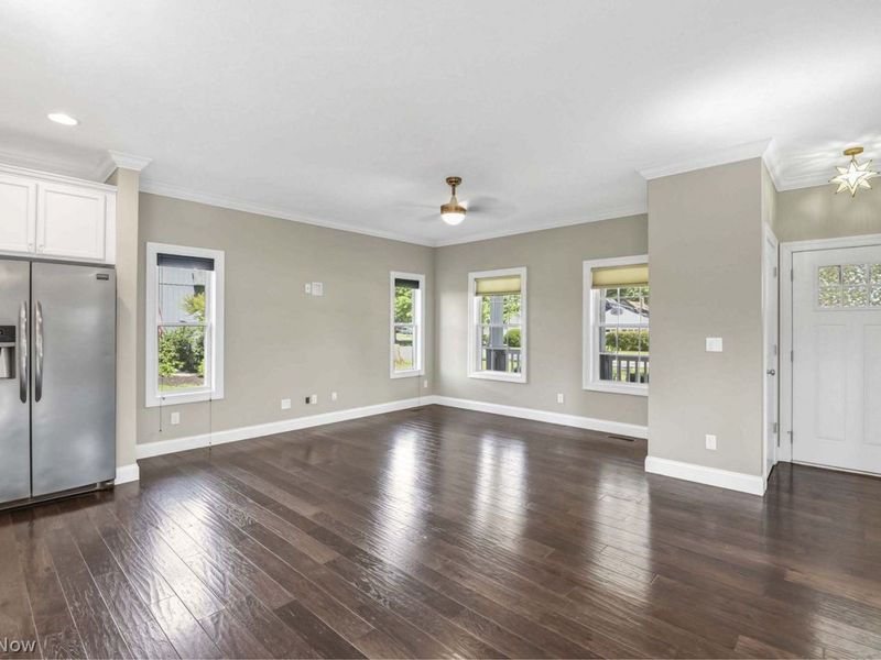25815 Eaton Way , Bay Village, OH 44140 Photo 5