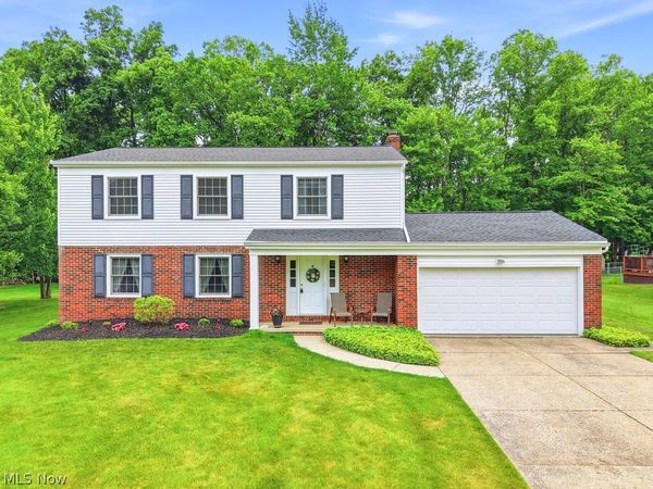 3533 Elm Brook Drive , Broadview Heights, OH 44147