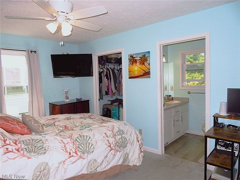 207 Loyola Drive , Elyria, OH 44035 Photo 11