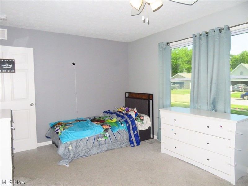 207 Loyola Drive , Elyria, OH 44035 Photo 16