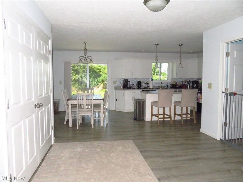 207 Loyola Drive , Elyria, OH 44035 Photo 7