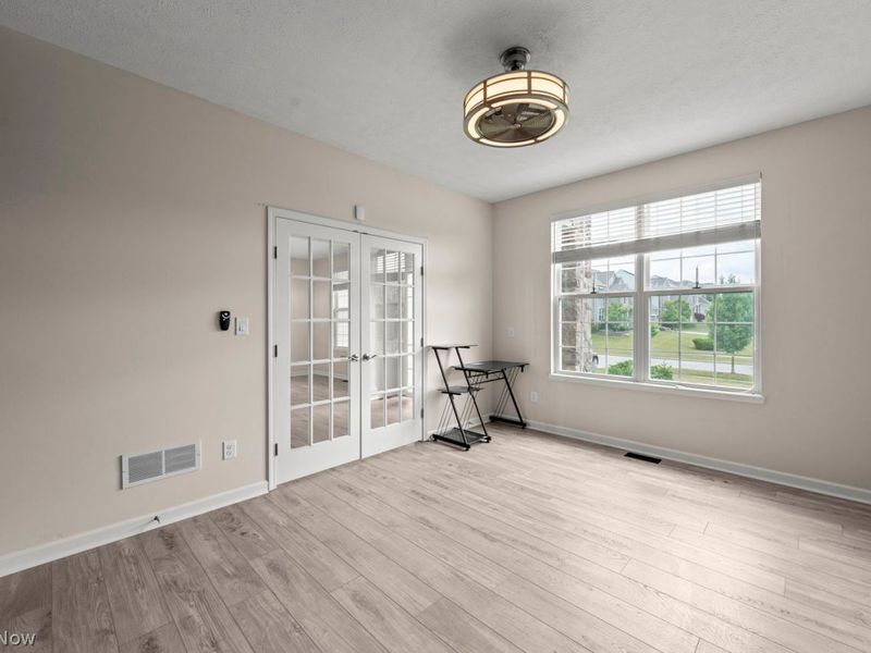 2049 Meadowood Boulevard , Twinsburg, OH 44087 Photo 15