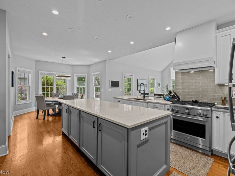 7444 Royal Portrush Drive , Solon, OH 44139 Photo 16