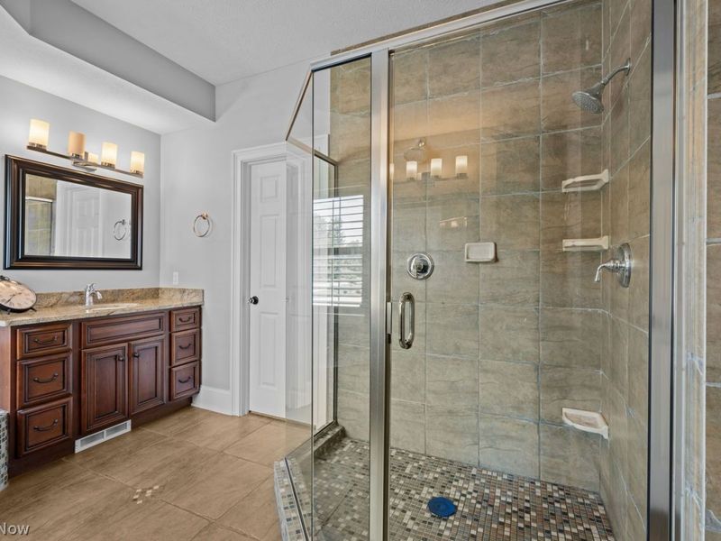 7444 Royal Portrush Drive , Solon, OH 44139 Photo 30