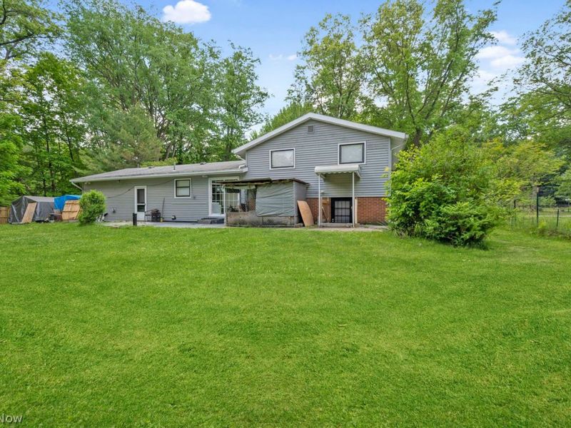 27705 White Road , Willoughby Hills, OH 44092 Photo 28