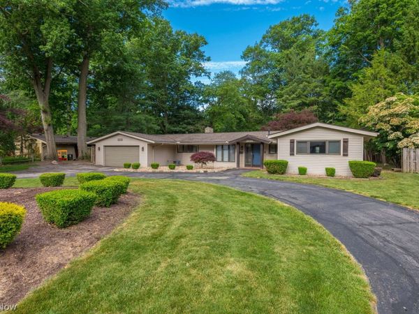 2412 Beechwood Drive , Westlake, OH 44145