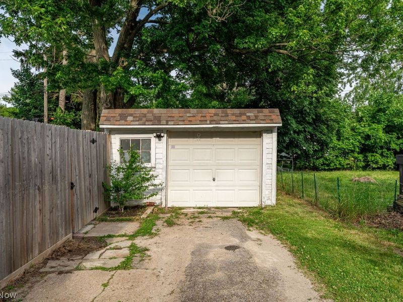 4327 W 189th Street , Cleveland, OH 44135 Photo 22