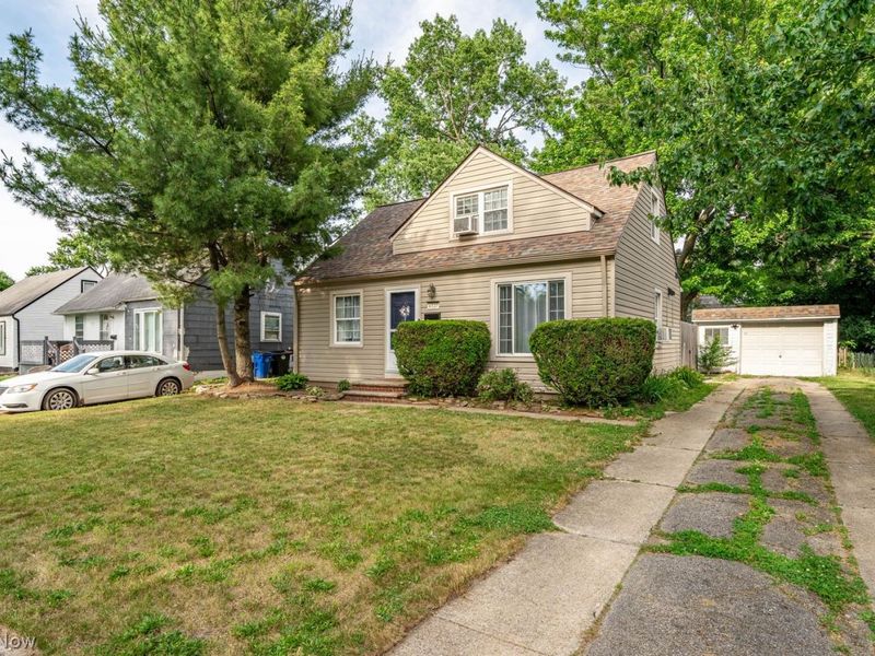 4327 W 189th Street , Cleveland, OH 44135 Photo 3