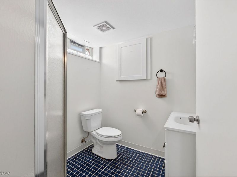 20311 Bonnie Bank Boulevard , Rocky River, OH 44116 Photo 22