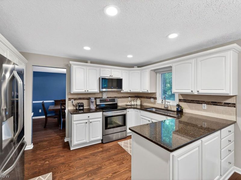 2393 Glen Valley Drive , Westlake, OH 44145 Photo 10
