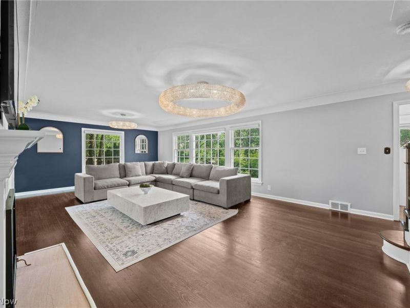 3025 Torrington Road , Shaker Heights, OH 44122 Photo 10