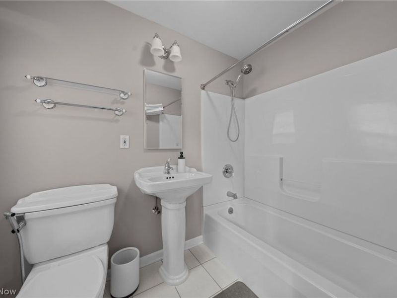 3025 Torrington Road , Shaker Heights, OH 44122 Photo 31