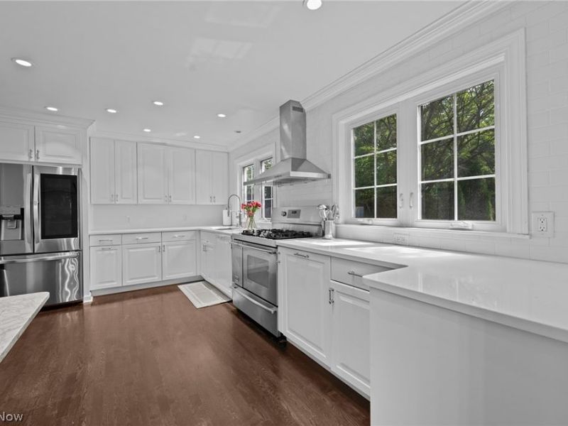 3025 Torrington Road , Shaker Heights, OH 44122 Photo 4