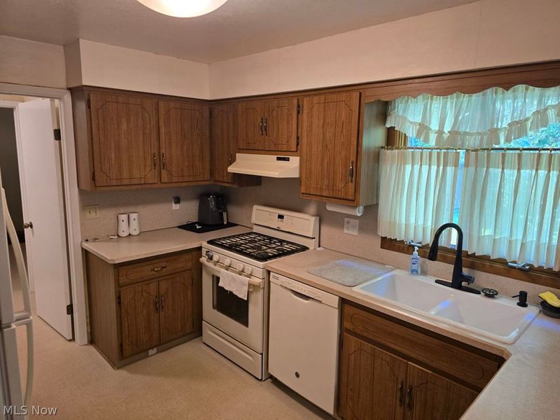 25200 Pleasant Trail , Richmond Heights, OH 44143 Photo 31