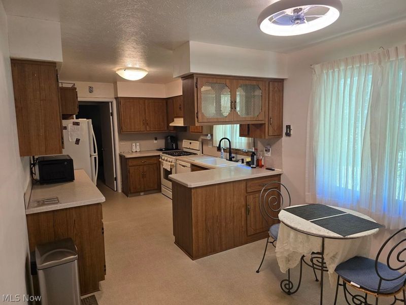 25200 Pleasant Trail , Richmond Heights, OH 44143 Photo 8