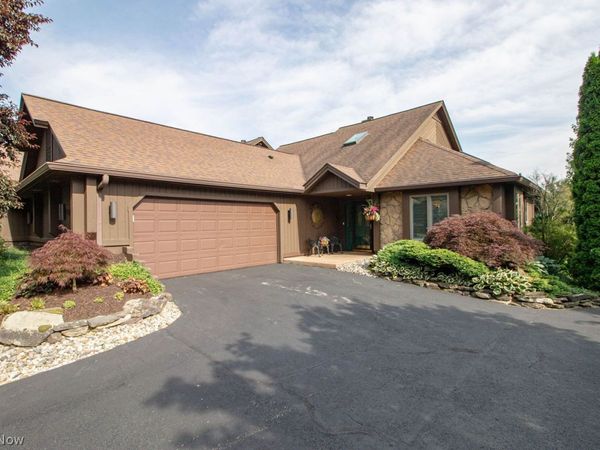 Medina, OH 44256